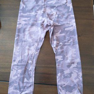 Lululemon Align Crops 21"